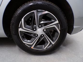 HYUNDAI I30 1.0 T-GDI SE CONNECT MHEV 5DR Automatic