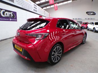 TOYOTA COROLLA 1.8 VVT-I DESIGN 5DR CVT