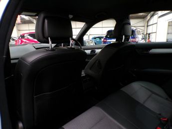 MERCEDES-BENZ C-CLASS 2.1 C220 CDI BLUEEFFICIENCY SPORT 4DR Automatic
