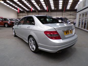 MERCEDES-BENZ C-CLASS 2.1 C220 CDI BLUEEFFICIENCY SPORT 4DR Automatic