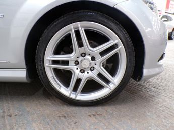 MERCEDES-BENZ C-CLASS 2.1 C220 CDI BLUEEFFICIENCY SPORT 4DR Automatic