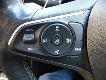 VAUXHALL GRANDLAND 1.2 ULTIMATE 5DR AUTOMATIC