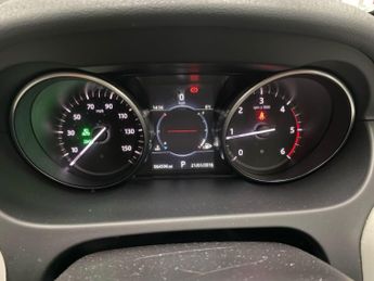 LAND ROVER DISCOVERY SPORT 2.0 TD4 HSE Auto 4WD Euro 6 (s/s)