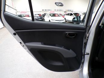 HYUNDAI I10 1.2 ACTIVE 5DR Manual