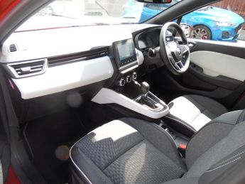 RENAULT CLIO 1.6 TECHNO E-TECH 5DR AUTOMATIC