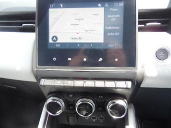 RENAULT CLIO 1.6 TECHNO E-TECH 5DR AUTOMATIC