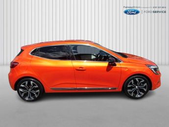 RENAULT CLIO 1.6 TECHNO E-TECH 5DR AUTOMATIC