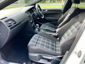 VOLKSWAGEN GOLF 1.4 GTE NAV DSG 5DR Semi Automatic