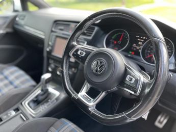 VOLKSWAGEN GOLF 1.4 GTE NAV DSG 5DR Semi Automatic