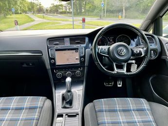 VOLKSWAGEN GOLF 1.4 GTE NAV DSG 5DR Semi Automatic