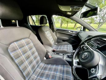 VOLKSWAGEN GOLF 1.4 GTE NAV DSG 5DR Semi Automatic