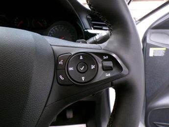 VAUXHALL CORSA 1.2 DESIGN 5DR Automatic