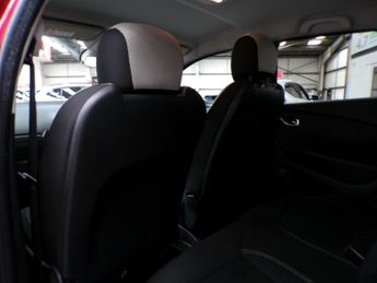 RENAULT CAPTUR 1.5 ICONIC DCI 5DR Automatic