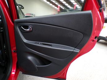 RENAULT CAPTUR 1.5 ICONIC DCI 5DR Automatic