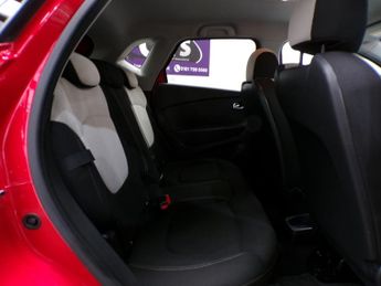 RENAULT CAPTUR 1.5 ICONIC DCI 5DR Automatic