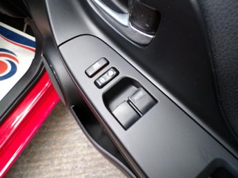 TOYOTA YARIS 1.5 VVT-I DESIGN 5DR CVT