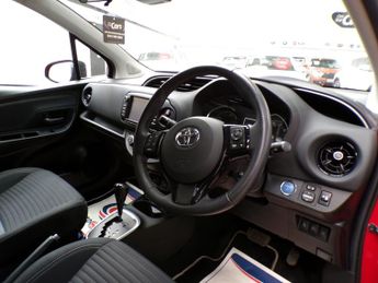 TOYOTA YARIS 1.5 VVT-I DESIGN 5DR CVT
