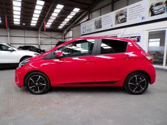 TOYOTA YARIS 1.5 VVT-I DESIGN 5DR CVT