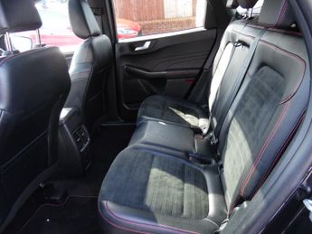 FORD KUGA 2.5 ST-LINE X EDITION 5DR CVT