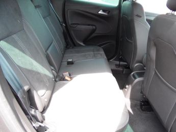 VAUXHALL CROSSLAND 1.2 ULTIMATE 5DR AUTOMATIC