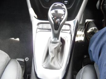 VAUXHALL CROSSLAND 1.2 ULTIMATE 5DR Automatic