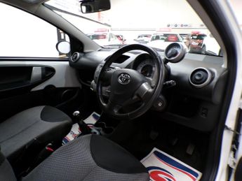 TOYOTA AYGO 1.0 VVT-I FIRE AC 3DR Manual