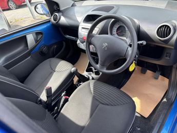 PEUGEOT 107 1.0 ACTIVE 5DR Manual