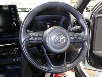 TOYOTA YARIS CROSS 1.5 PREMIERE EDITION 5DR Automatic
