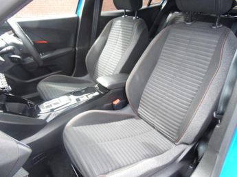 PEUGEOT 2008 ACTIVE PREMIUM PLUS 5DR AUTOMATIC