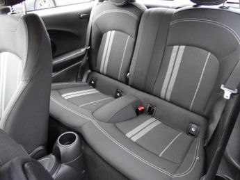 MINI HATCH COOPER S LEVEL 1 3DR AUTOMATIC