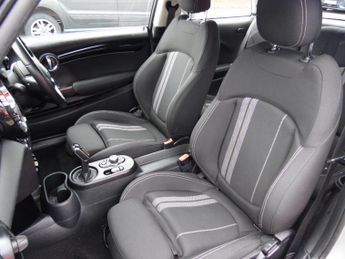 MINI HATCH COOPER S LEVEL 1 3DR AUTOMATIC