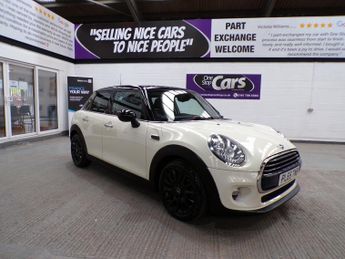 MINI Hatch 1.5 COOPER 5DR Manual
