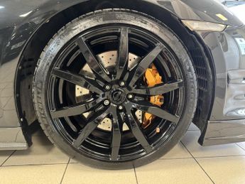 NISSAN GT-R 3.8 PREMIUM EDITION 2DR SEMI AUTOMATIC