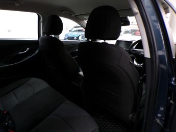 HYUNDAI I30 1.0 T-GDI SE CONNECT MHEV 5DR Automatic