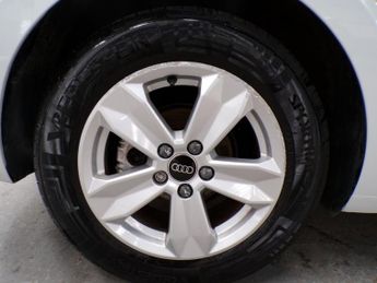 AUDI A1 1.0 SPORTBACK TFSI TECHNIK 5DR Semi Automatic