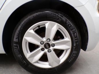 AUDI A1 1.0 SPORTBACK TFSI TECHNIK 5DR Semi Automatic