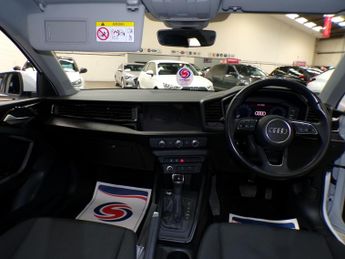 AUDI A1 1.0 SPORTBACK TFSI TECHNIK 5DR Semi Automatic