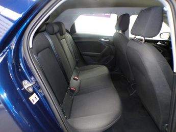AUDI A1 1.0 SPORTBACK TFSI TECHNIK 5DR Semi Automatic