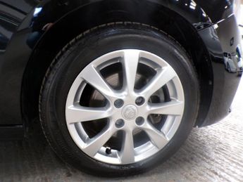 VAUXHALL CORSA 1.2 DESIGN 5DR Automatic