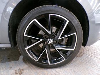 SKODA KAMIQ 1.0 MONTE CARLO TSI DSG 5DR Semi Automatic