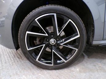 SKODA KAMIQ 1.0 MONTE CARLO TSI DSG 5DR Semi Automatic
