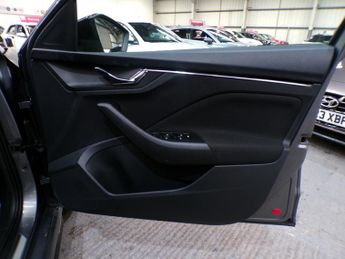 SKODA KAMIQ 1.0 MONTE CARLO TSI DSG 5DR Semi Automatic