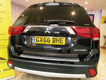 MITSUBISHI OUTLANDER 2.3 DI-D 4 5DR Automatic