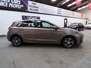 HYUNDAI I30 1.0 T-GDI SE CONNECT MHEV 5DR Automatic
