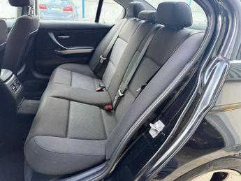 BMW 3 SERIES 2.0 320D EFFICIENTDYNAMICS 4DR Manual