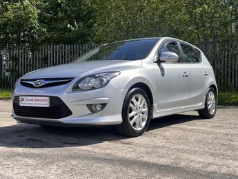 HYUNDAI I30 1.6 COMFORT CRDI 5DR Manual