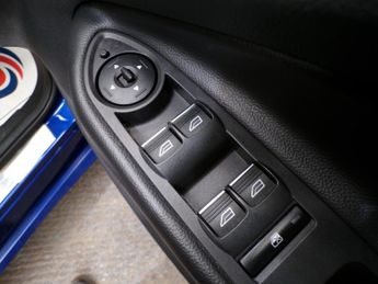 FORD S-MAX 2.0 TITANIUM TDCI 5DR Semi Automatic