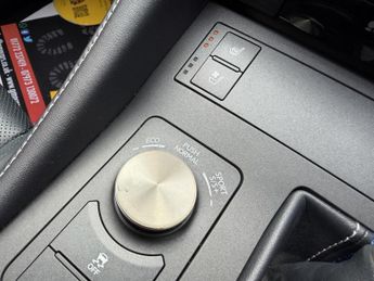 LEXUS RC F 5.0 V8 2DR AUTOMATIC