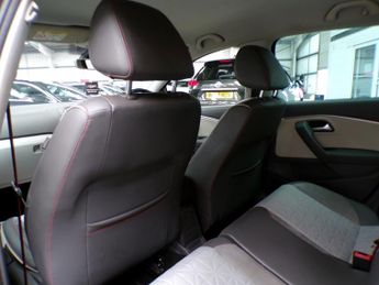 VOLKSWAGEN POLO 1.2 BEATS TSI DSG 5DR Semi Automatic