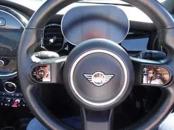 MINI CONVERTIBLE 1.5 COOPER CLASSIC 3DR AUTOMATIC